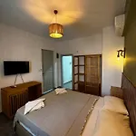 Hotel Rueya Boheme 4*