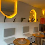 Hotel Rueya Boheme