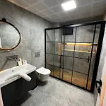 Rueya Boheme Szálloda 4*