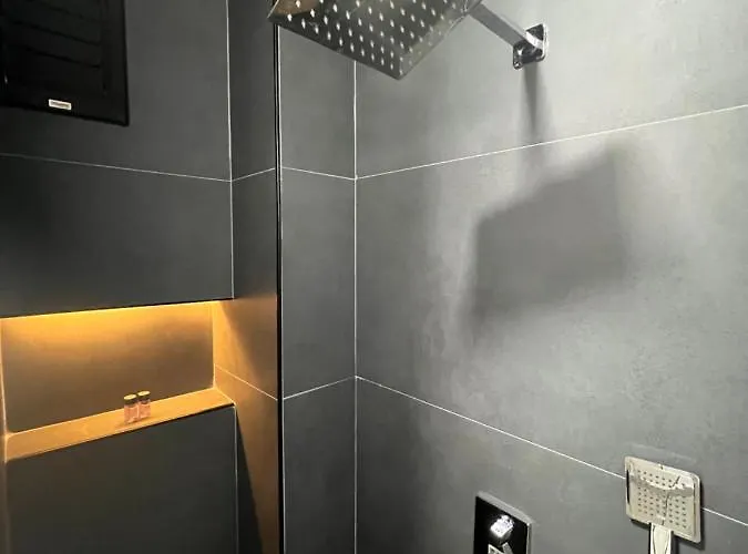 Rueya Boheme Hotel 4*